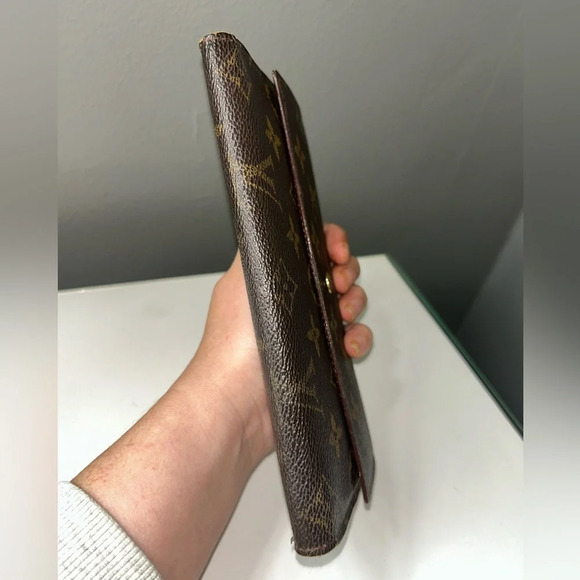 Louis Vuitton Monogram International Wallet TH0839 - Picture 10 of 13
